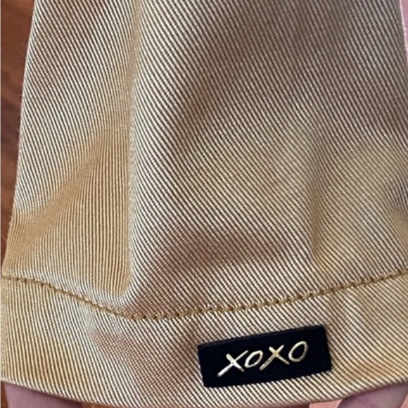 Xoxo Gold Trench Coat w/belt. Small. Like New - Picture 10 of 10